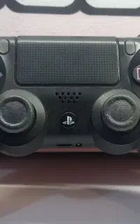 دسته ps4 اورجینال در حد آک