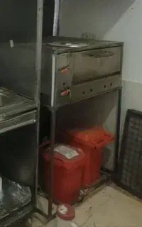 دو عدد سطل زباله پدال دار