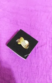 فروش انگشتر طلا زنانه
