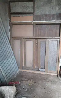 درب و پنجره چوبی