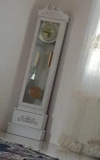 ساعت ایستاده