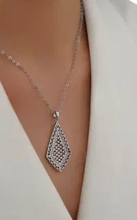 گردنبند سنتی رنگ ثابت و ضمانتی