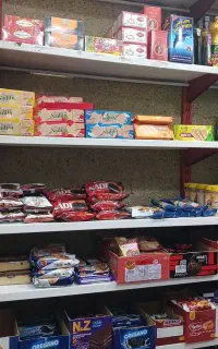 فروشنده سوپر مارکت