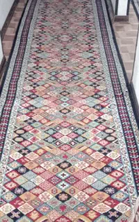 پرده. قالیچه. میزتلفن