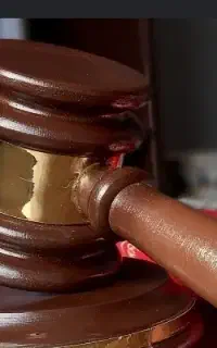 وکالت و مشاوره حقوقی