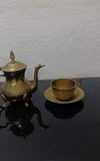 قوری برنجی