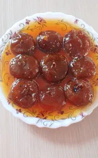 مربای انجیر سفیدعسلی و زعفرانی درسته