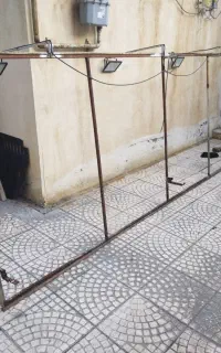 روان قرمز و رنگی و بنر