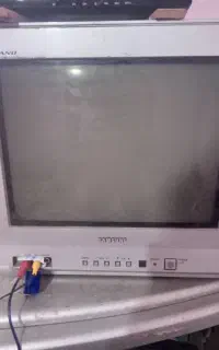 تلویزیون ۱۴