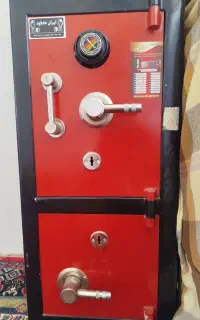 کولر گازی و گاوصندوق