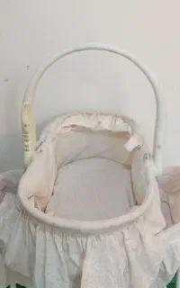 فروش گهواره نوزاد دسته دوم