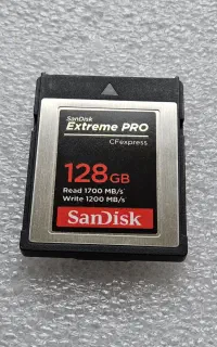 کارت حافظه Cfexpress و ریدر Sandisk