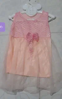 لباس دخترونه تمیز و سالم