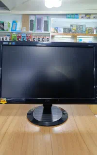 مانیتور 20 اینچ AOC در حد نو همراه با جعبه