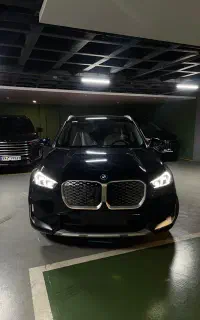 تجارت خودرو خسروانی//bmw ix1