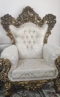 مبل سلطنتی