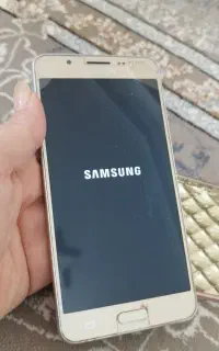 گوشی سامسونگ j5