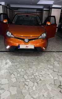 ام جی 3‌ خودرو انگلیسی بی رنگ