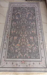 فرشینه ترمز دار
