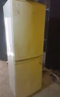 یخچال فریزر سالم