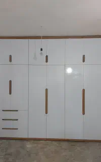 نصاب ماهر کابینت و کمد