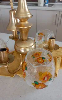 لوستر نو به فروش میرسد