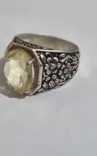 انگشتر  نقره با سنگ کوارتز لیمویی
