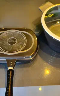 دو عدد قابلمه و یک تابه گریل دو طرفه