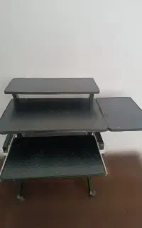 میز کامپیوتر