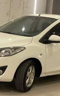 سالم ترین مزدا ۲