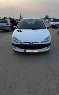 ماشین ۲۰۶ تیپ ۲ بدون رنگ