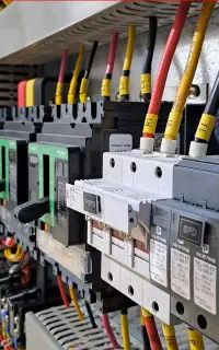 برقکار صنعتی PLC درایو