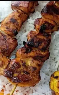 یه آشپز ماهر می‌خوام تو رستوران