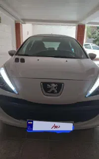 پژو 207i سقف شیشه ای دنده ای