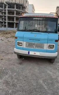 مینی بوس بنز مدل ۶۴