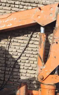 2 دستگاه جرثقیل 4006
