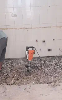 تخریب کاری بازسازی کلی وجزیی کنده کاری باابزارکامل