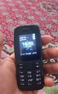 گوشی ساده در حد نو