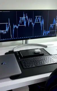 آموزش ترید فارکس . ارز دیجیتال . بورس - ملایر