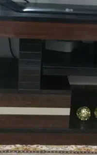 میز تلویزیون خیلی زیبا قیمت ۴۵۰۰