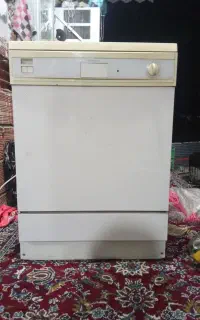 ماشین ظرفشویی
