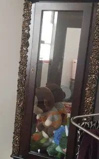 بوفه و جاکفشی