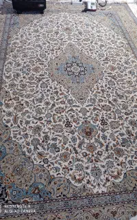 چهار عدد فرش ۹ متری کارکرده