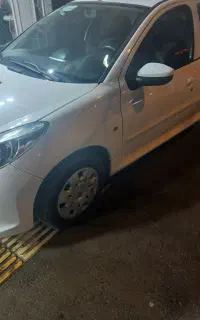 پژو ۲۰۷