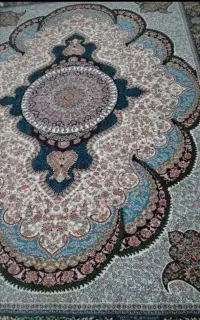 دو عدد فرش 9متری