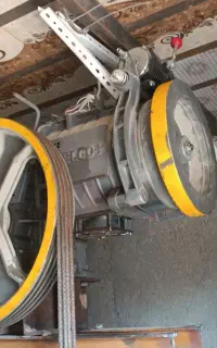 تعمیرات و سرویس انواع آسانسور