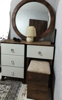 تخت ودراور