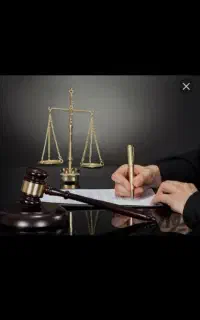 وکیل پایه یک دادگستری