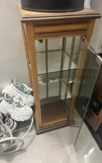 بشکه نفتی و ویترین