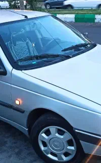 ۴۰۵ مدل ۸۸ بدون آفتاب سوختگی